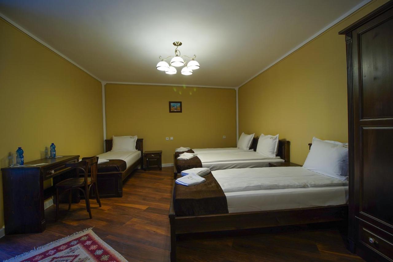 פלובדיב Pulpudeva Family Hotel מראה חיצוני תמונה