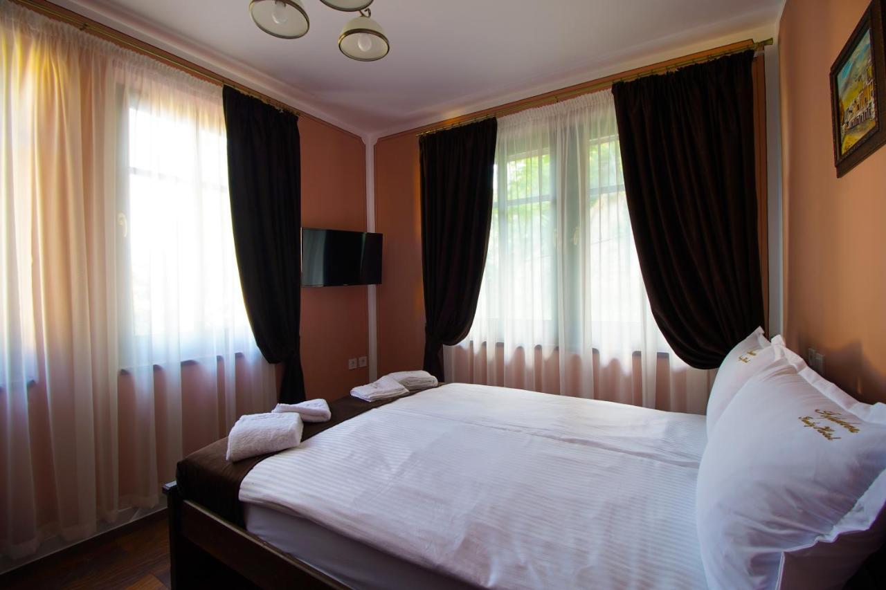 פלובדיב Pulpudeva Family Hotel מראה חיצוני תמונה