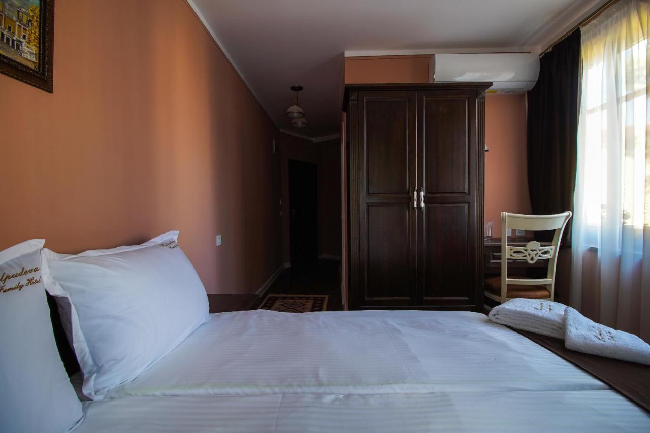 פלובדיב Pulpudeva Family Hotel מראה חיצוני תמונה